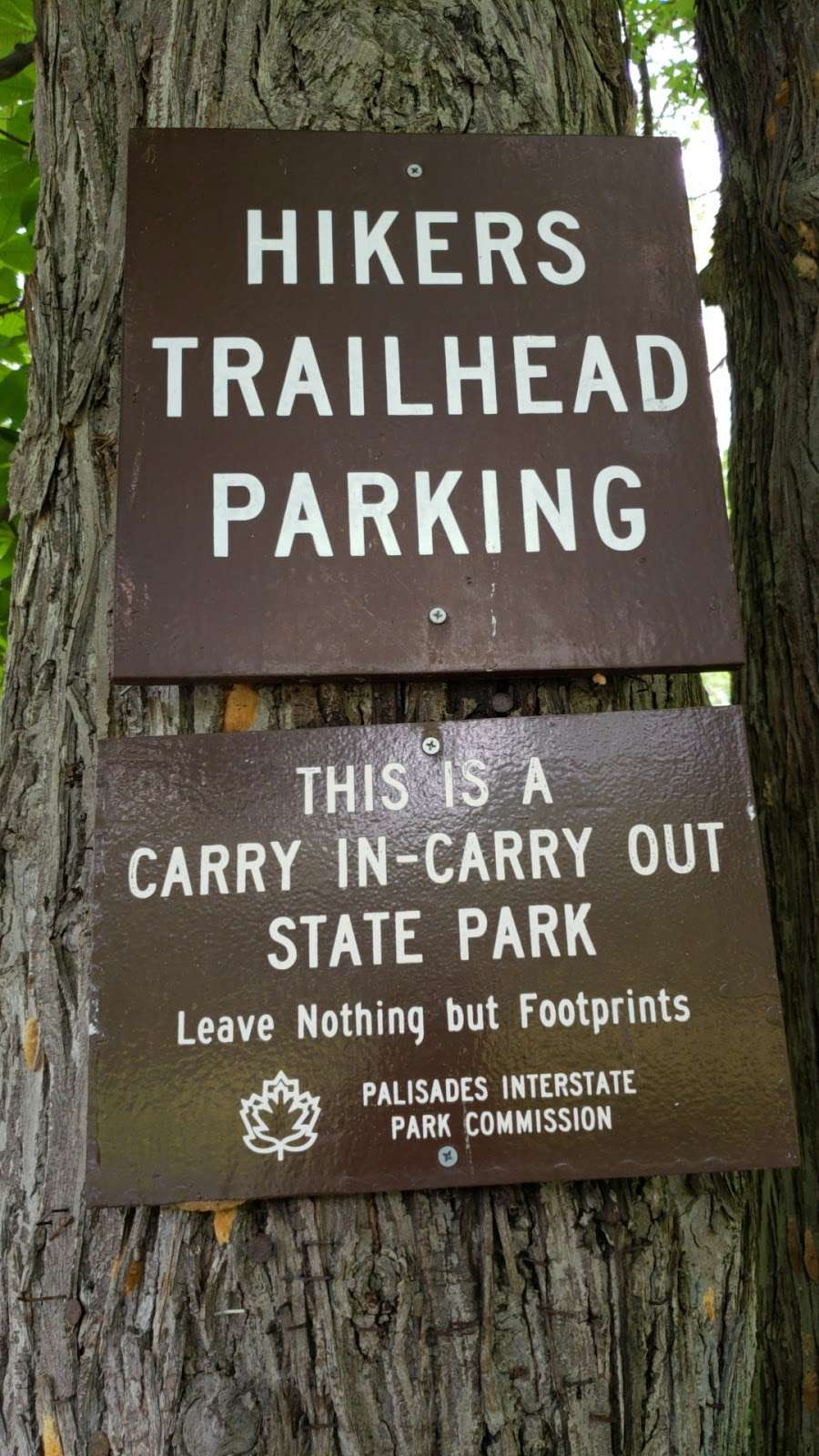 Appalachian Trail Parking | Elk Pen, Southfields, NY 10975, USA