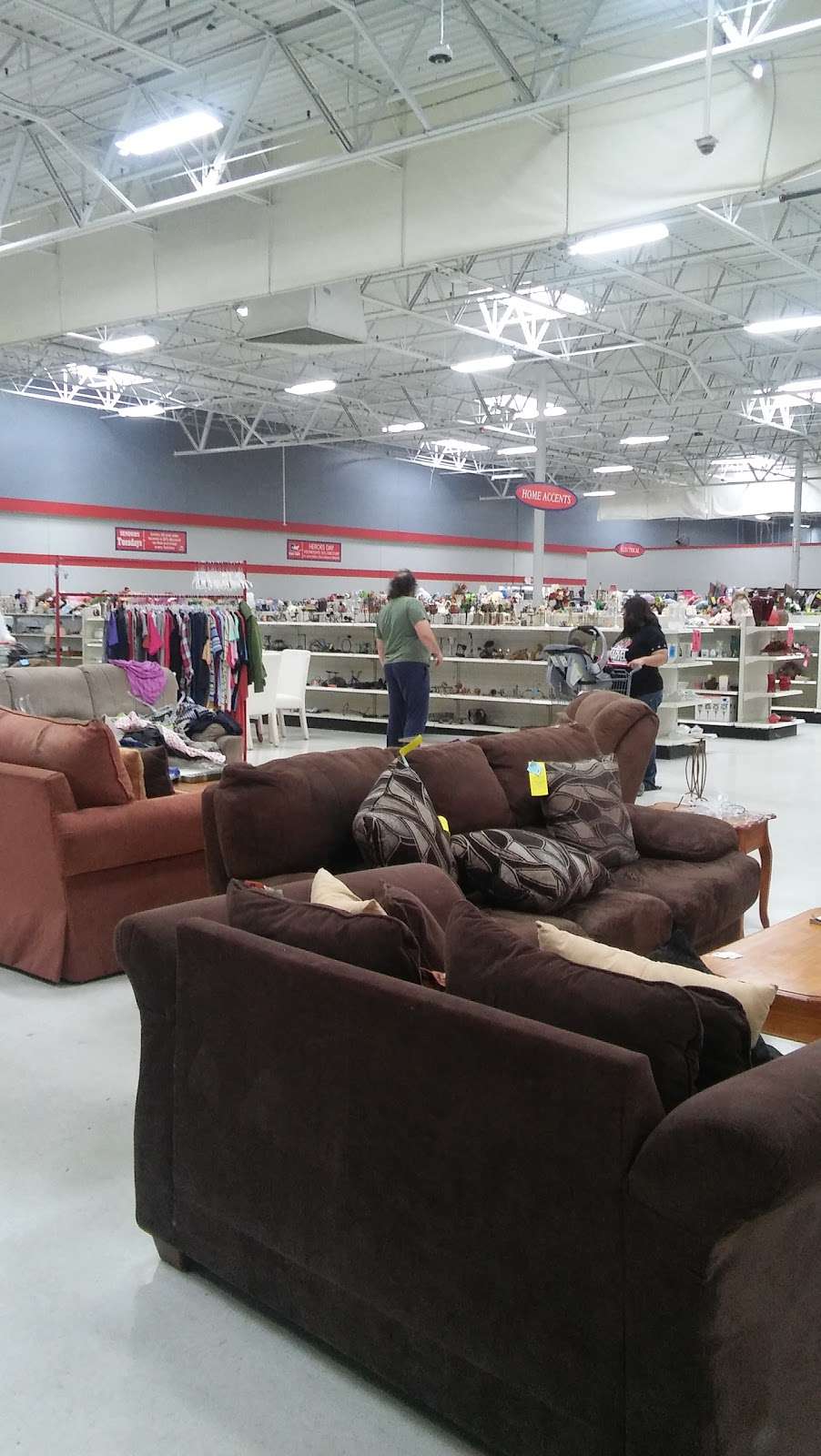 Texas Thrift Store | 7500 IH 35 North, #104, San Antonio, TX 78218, USA | Phone: (210) 654-7222