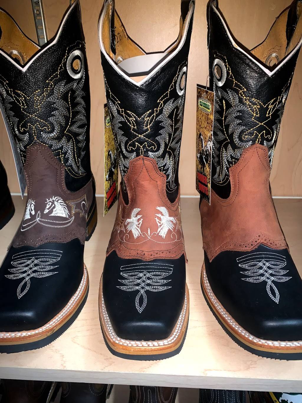 Haro Boots | 3433 Ayers St, Corpus Christi, TX 78415, USA | Phone: (361) 933-6080