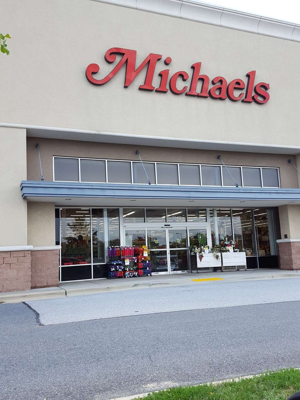 Michaels | 7665 Arundel Mills Blvd, Hanover, MD 21076 | Phone: (410) 796-2472