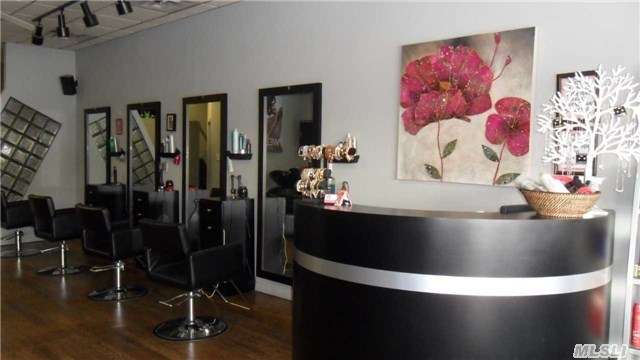 Metropolis Hair Design Inc | 157 Dubois Ave, Valley Stream, NY 11581, USA | Phone: (516) 825-0444