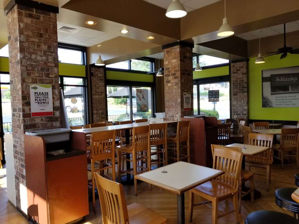 Schlotzskys | 3735 E Franklin Blvd, Gastonia, NC 28056, USA | Phone: (704) 824-3611