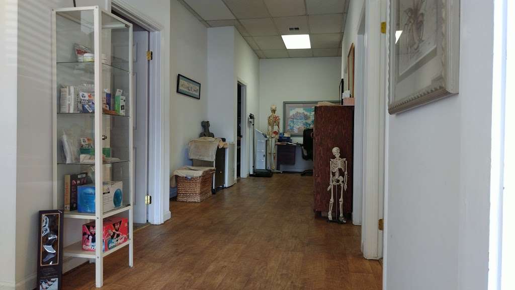 Dumetz Chiropractic | 4890 Topanga Canyon Blvd, Woodland Hills, CA 91364 | Phone: (818) 347-9126