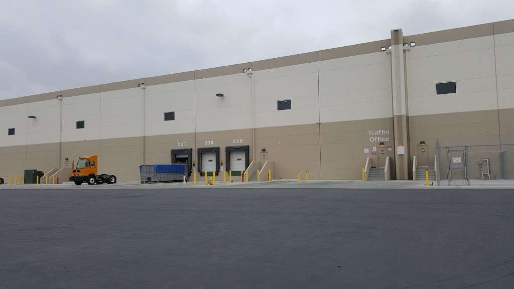 Walmart Fullfillment Center | 6750 Kimball Ave, Chino, CA 91708, USA | Phone: (909) 313-3053