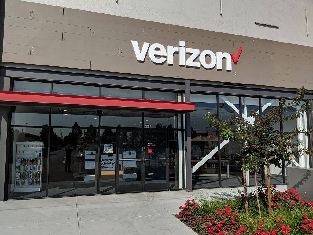 Verizon | 1933 Davis St Suites 113a & 113b, San Leandro, CA 94577, USA | Phone: (510) 729-6700