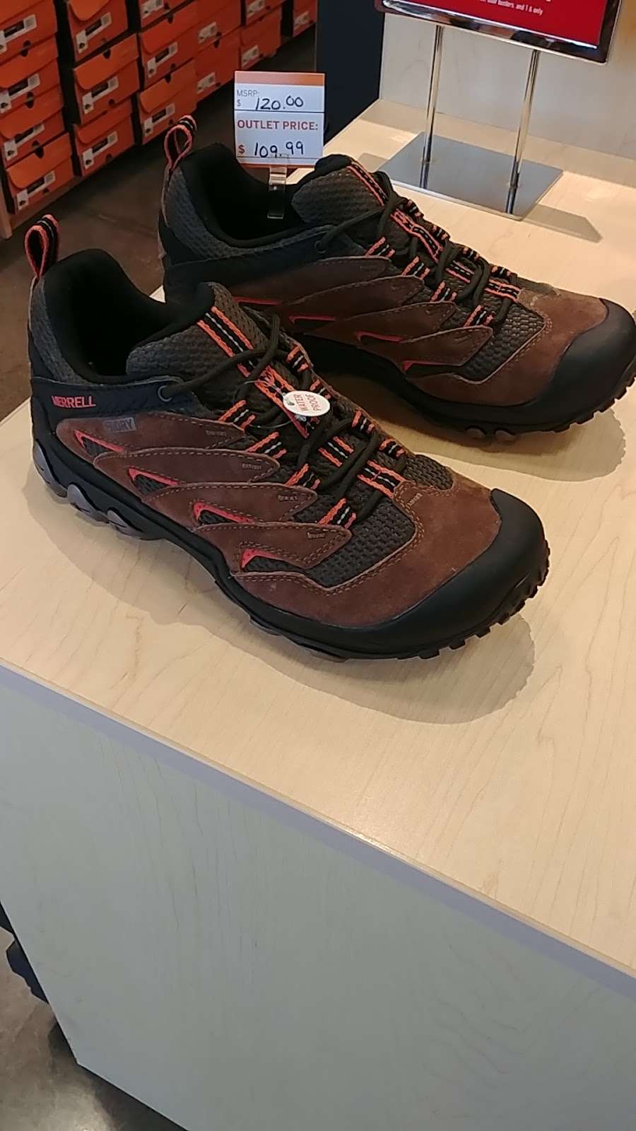 Merrell | 427 Outlet Center Dr a014, Queenstown, MD 21658, USA | Phone: (410) 827-7991