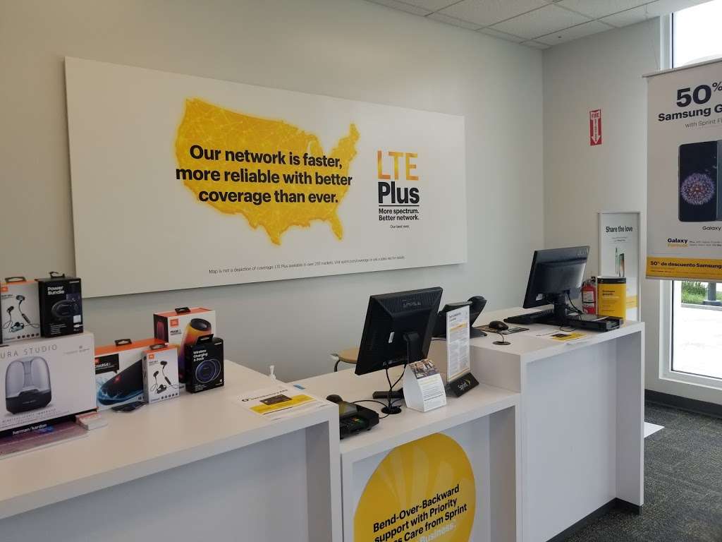 Sprint Store | 701 Constitution Ave, Littleton, MA 01460, USA | Phone: (978) 203-9070