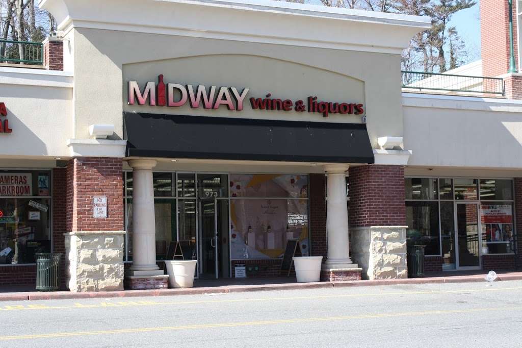 Midway Wine & Liquor | 973 Central Park Ave, Scarsdale, NY 10583, USA | Phone: (914) 874-5440