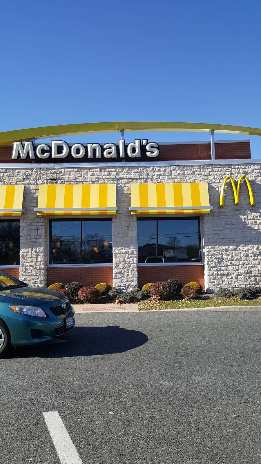 McDonalds | 2404 Belair Rd, Fallston, MD 21047, USA | Phone: (410) 877-3108