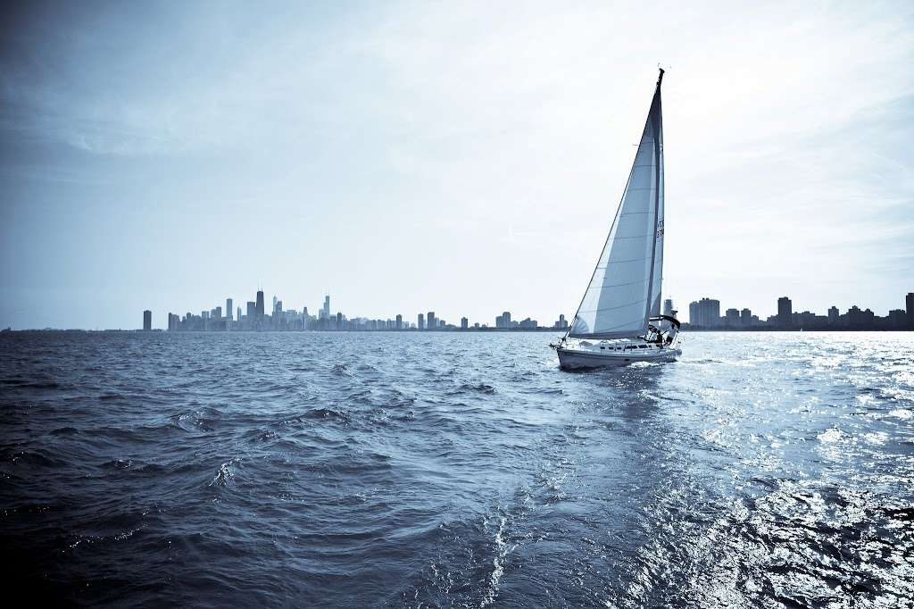 Chicago Sailboat Charters | 400 W Belmont Harbor Dr, Chicago, IL 60657 | Phone: (773) 236-7245