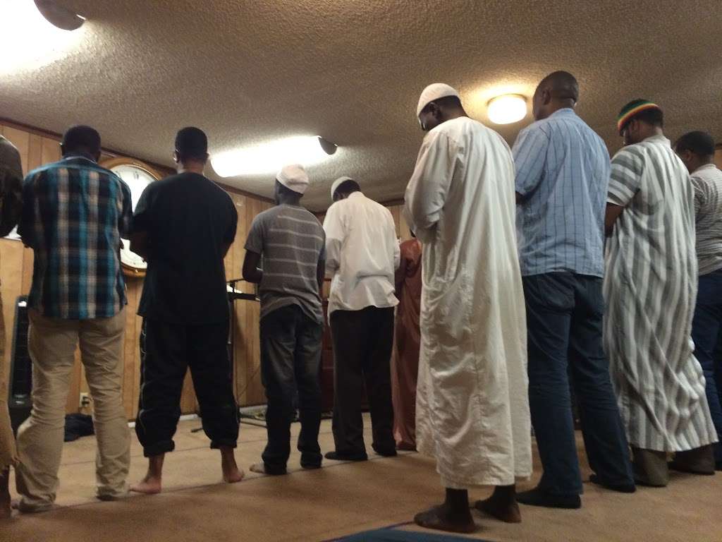 Masjid As-Salaam | 2900 W Florence Ave, Los Angeles, CA 90043, USA | Phone: (323) 758-4033