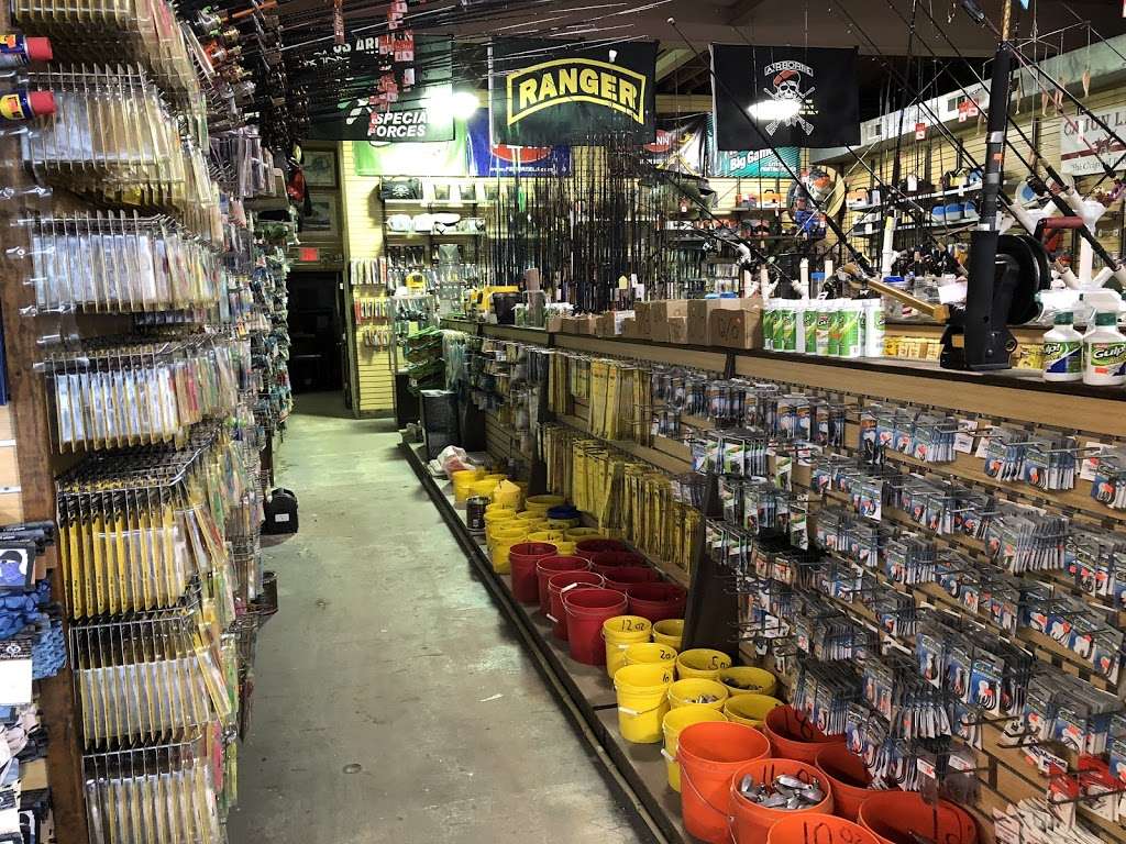 Atlantic Bait and Tackle | 25 NJ-36, Middletown, NJ 07748, USA | Phone: (732) 787-2248