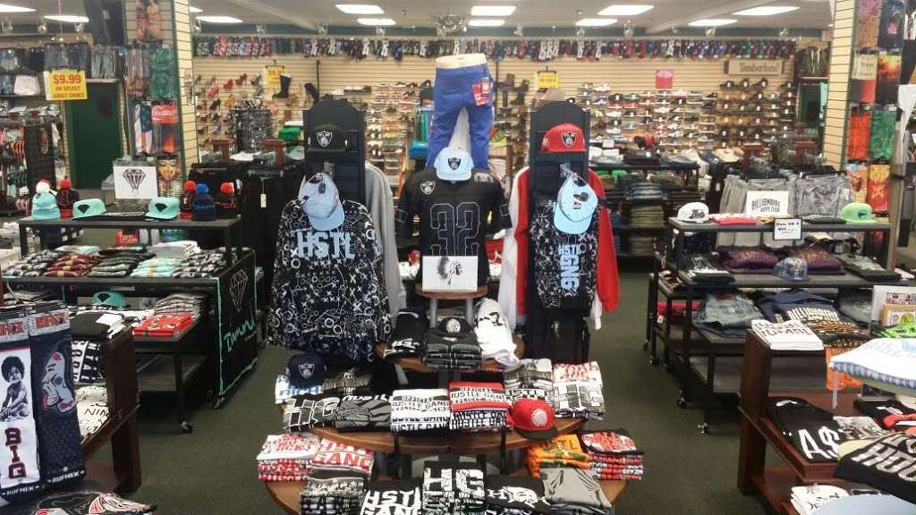 Urban Appeal 3699 S Orlando Dr Sanford Fl 32773 Usa