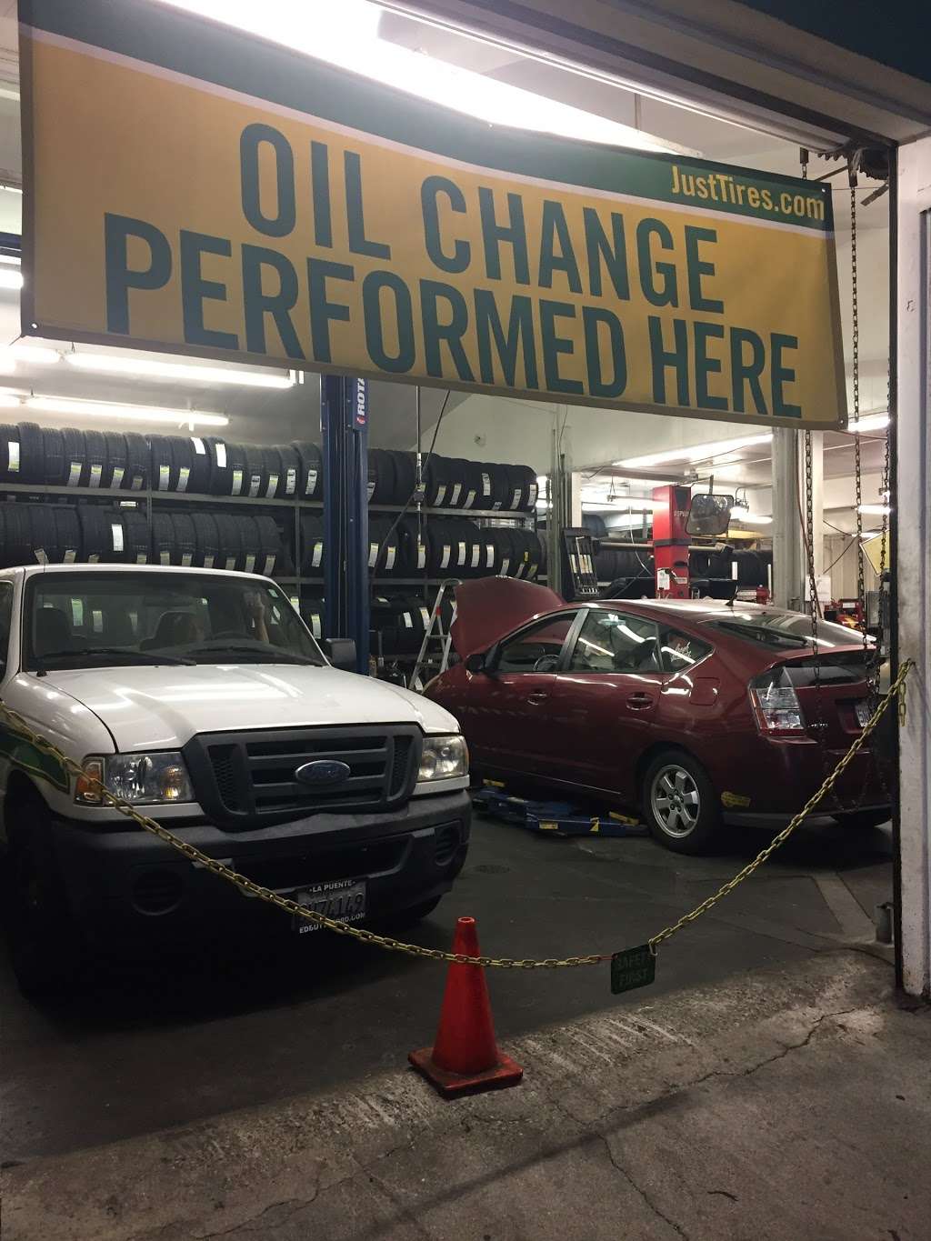 Just Tires | 3765 Foothill Blvd, Glendale, CA 91214, USA | Phone: (818) 248-4716