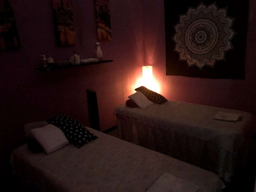 The Oriental Health Massage | 425 Avalon Park S Blvd, Orlando, FL 32828 | Phone: (407) 501-0880