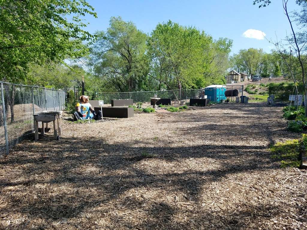 Turner Community Garden | Service Rd, Kansas City, KS 66106, USA | Phone: (913) 287-2111