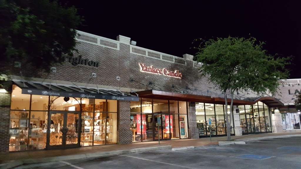 Yankee Candle | 11745 I-10, San Antonio, TX 78230, USA | Phone: (210) 696-1400