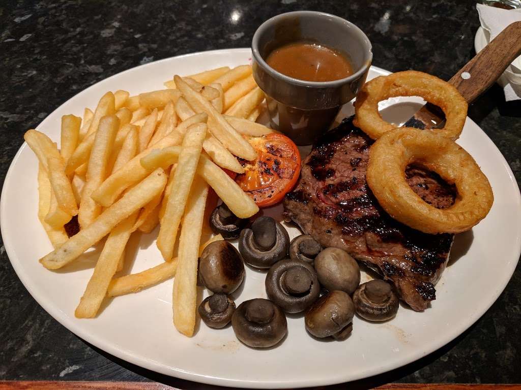 Frankie & Bennys | Southbury Leisure Park, 202 Southbury Rd, Enfield EN1 1UY, UK | Phone: 020 8364 5569