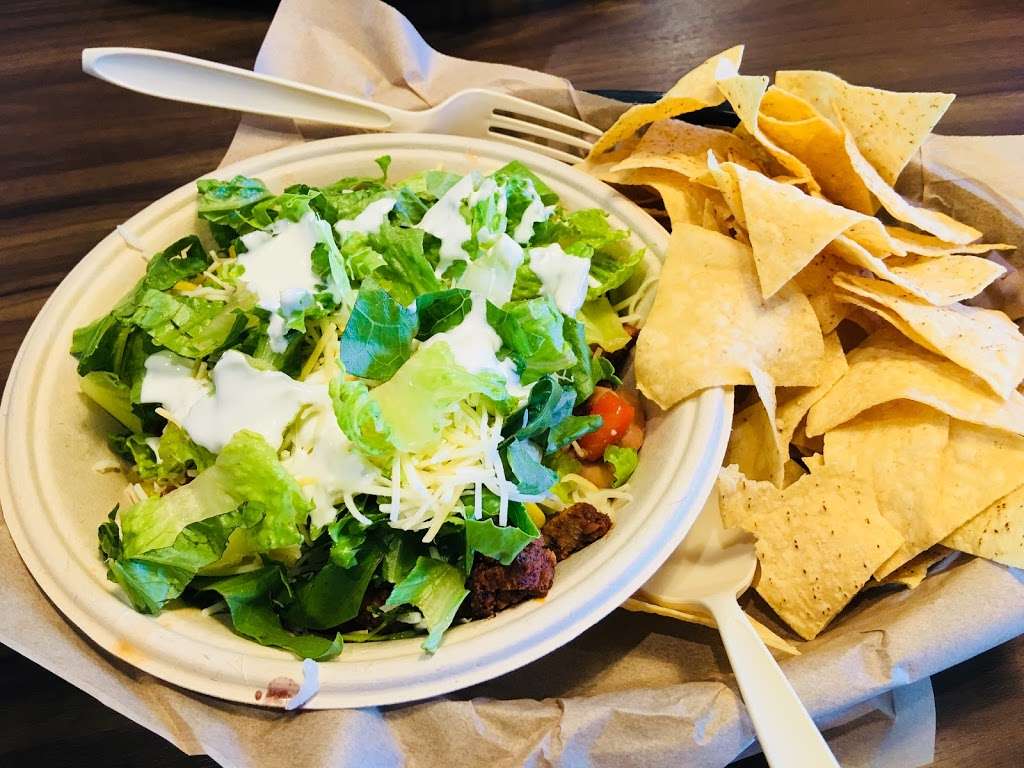 QDOBA Mexican Eats | 885 S Rochester St Suite 200, Mukwonago, WI 53149, USA | Phone: (262) 953-2535