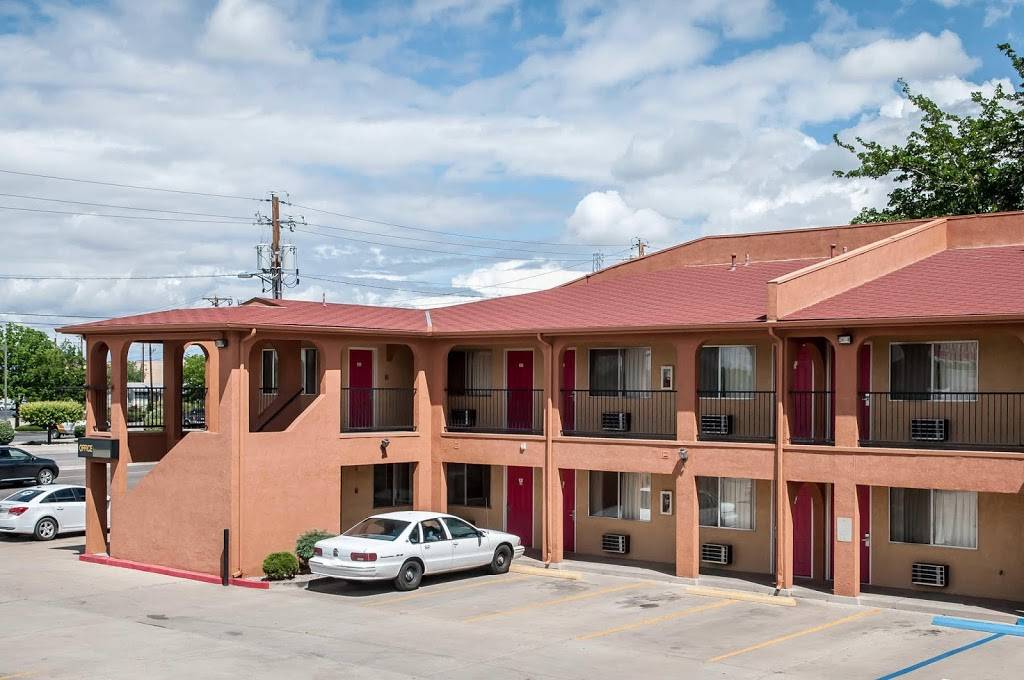 Econo Lodge Midtown | 2412 Carlisle Blvd NE, Albuquerque, NM 87110, USA | Phone: (505) 880-0080