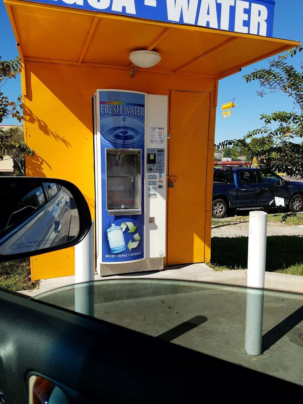 Shell | 15795 Bellaire Blvd, Houston, TX 77083, USA | Phone: (281) 933-1655