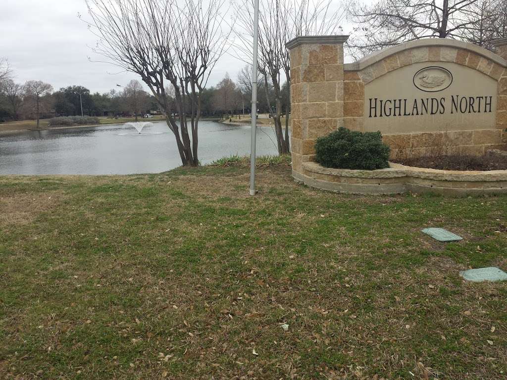 Twin Lakes Park | Dallas, TX 75248, USA