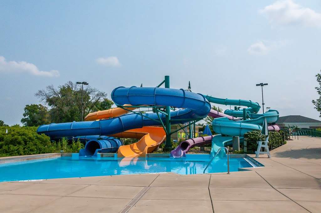 Rainbow Falls Waterpark | 200 Rev Morrison Blvd, Elk Grove Village, IL 60007 | Phone: (847) 228-2860