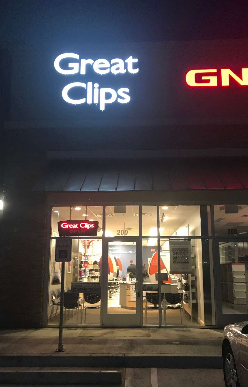 Great Clips | 8040 Woodbridge Pkwy #200, Sachse, TX 75048, USA | Phone: (972) 442-0661