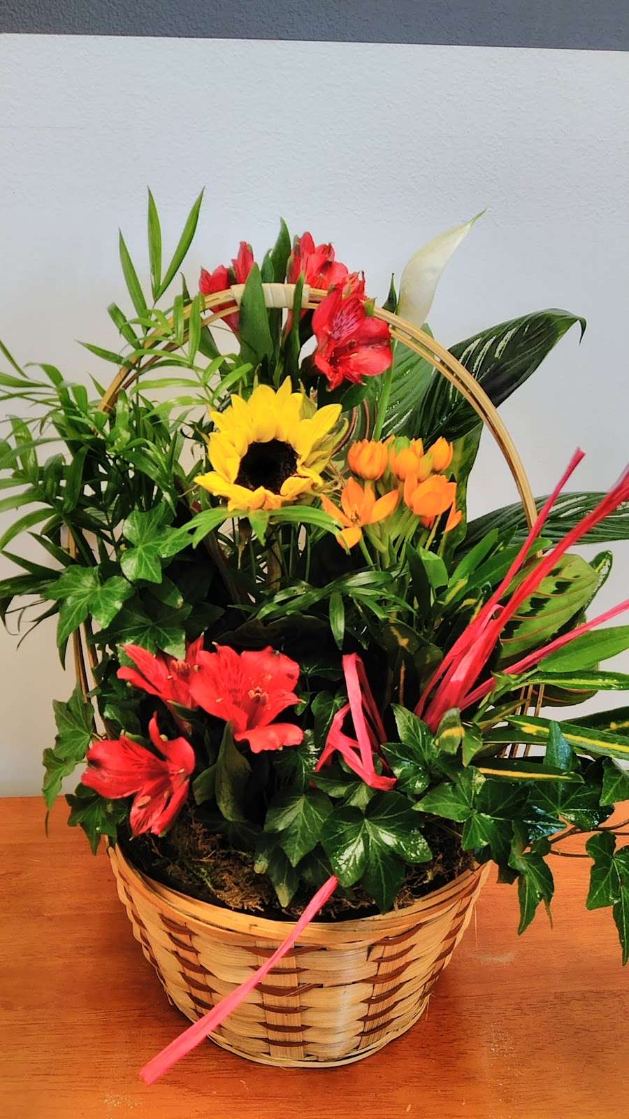 Westford Florist | 288 Littleton Rd, Westford, MA 01886, United States | Phone: (978) 577-6071