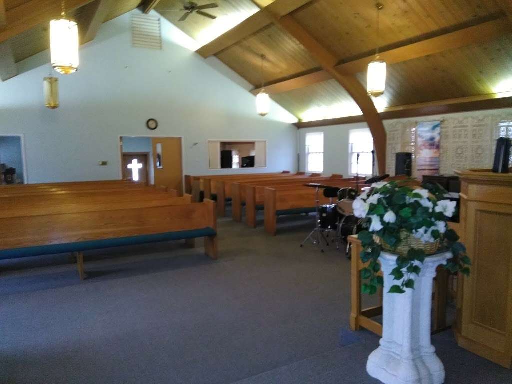 Mt Calvary Baptist Church | 2311 W Kessler Blvd N Dr, Indianapolis, IN 46222, USA | Phone: (317) 635-1171