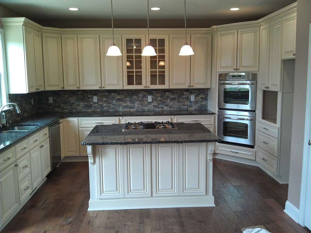 Just In Cabinets & Design | 3625 Centre Cir Suite B, Fort Mill, SC 29715 | Phone: (803) 228-3097