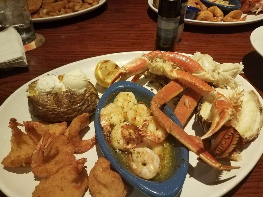 Red Lobster | 3915 WestT 211th Street, Matteson, IL 60443, USA | Phone: (708) 481-8510