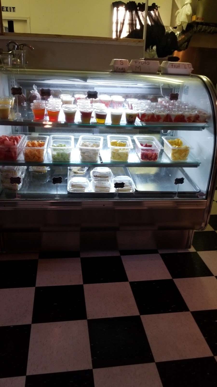 Chicaly Ice Cream | 103 W Hickman St, Hutchins, TX 75141, USA | Phone: (214) 432-7560