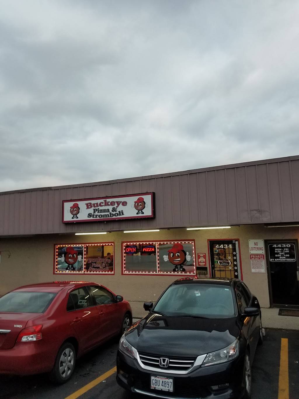 Buckeye Pizza & Stromboli | 4434 Westerville Rd, Columbus, OH 43231, USA | Phone: (614) 471-7777