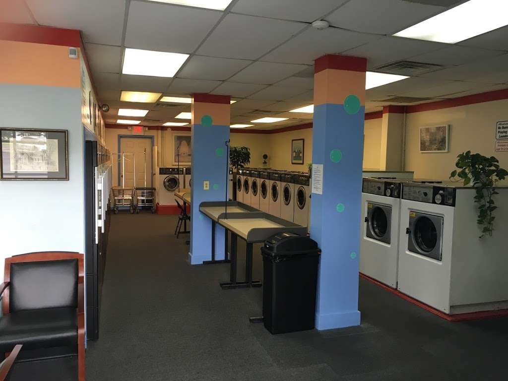 Tri-Town Laundromat | 177 S Centre St, Merchantville, NJ 08109, USA | Phone: (856) 438-0760