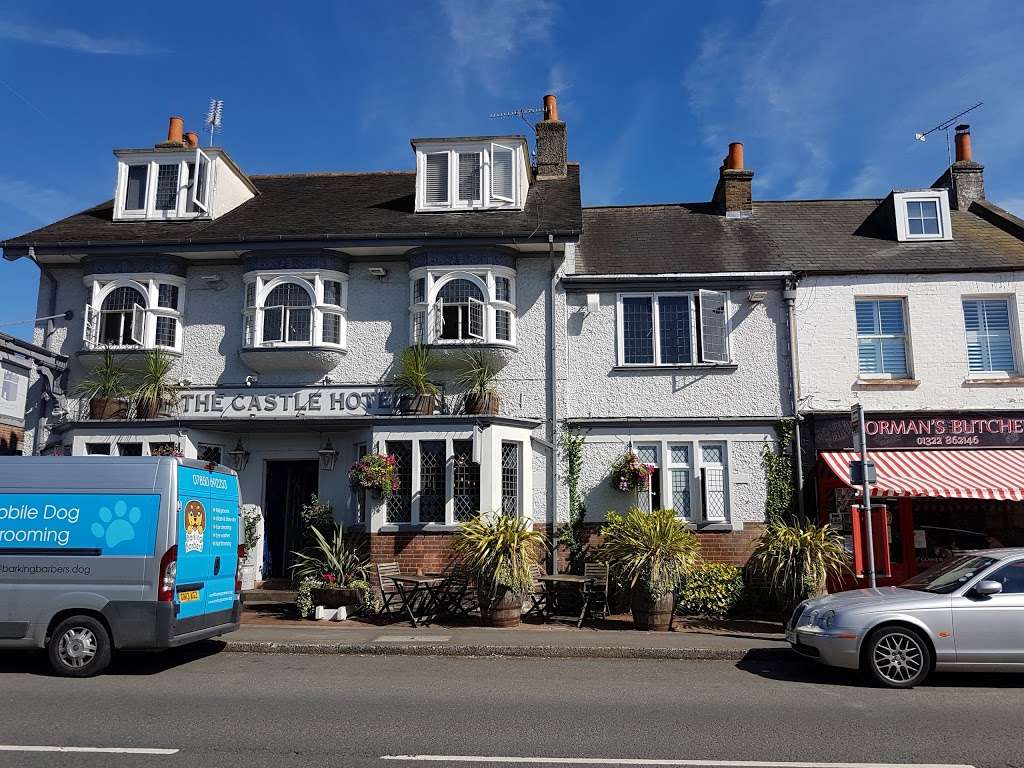 Castle Hotel | High St, Eynsford, Dartford DA4 0AB, UK | Phone: 01322 633917