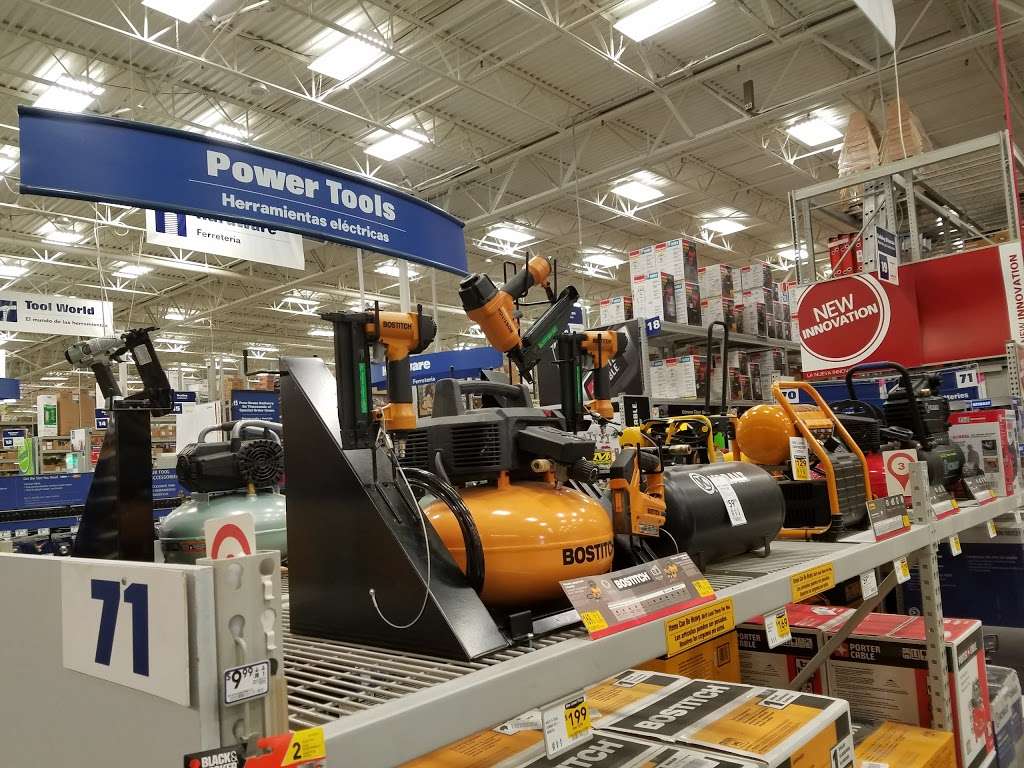 Lowes Home Improvement | 16800 Mercantile Blvd, Noblesville, IN 46060, USA | Phone: (317) 774-1826