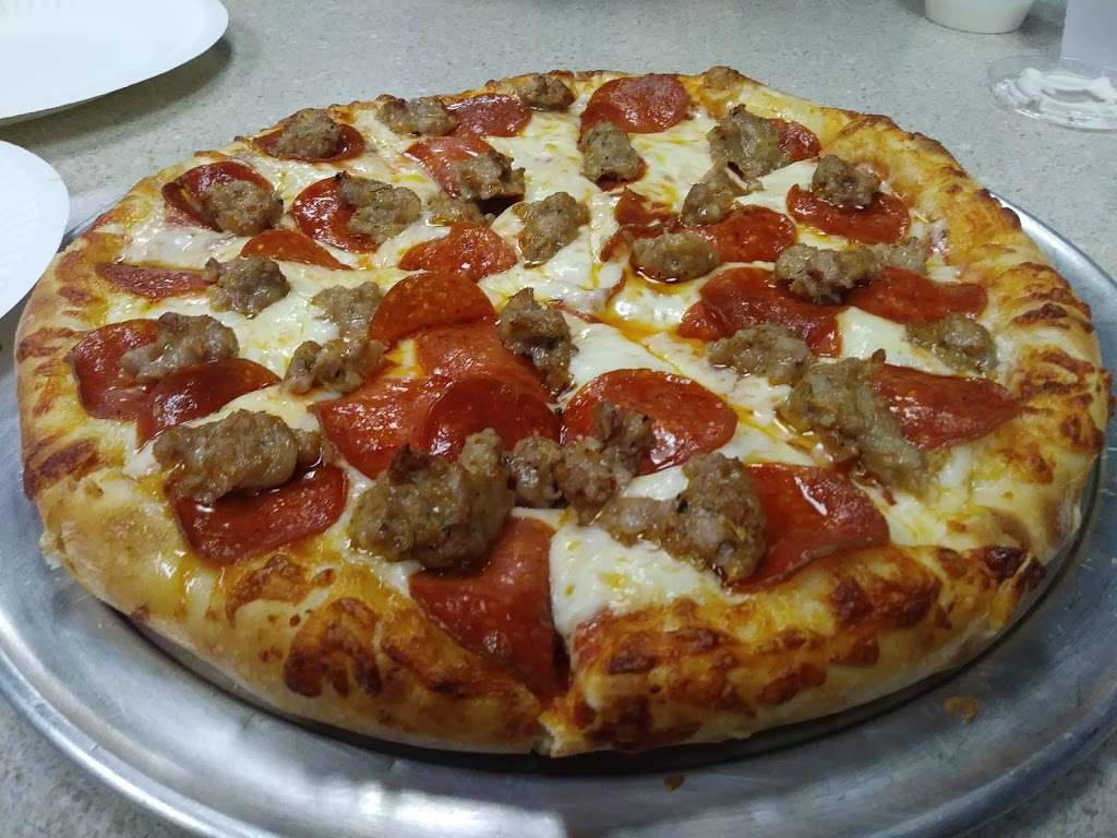 Baldwin Park Pizza Company | 4744 Maine Ave, Baldwin Park, CA 91706 | Phone: (626) 337-6090