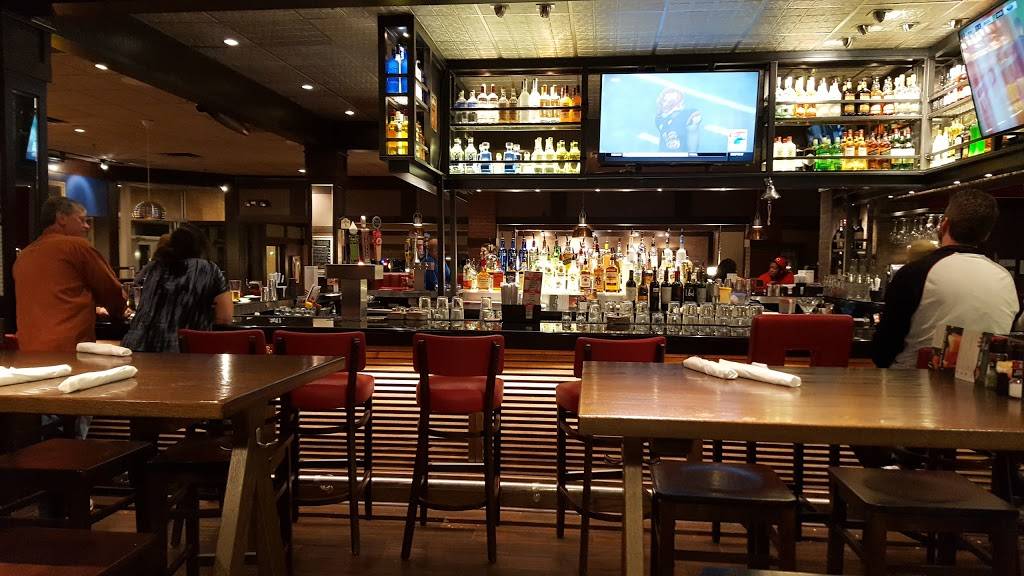 TGI Fridays | 2804 Turkeyfoot Rd, Crestview Hills, KY 41017, USA | Phone: (859) 341-8000