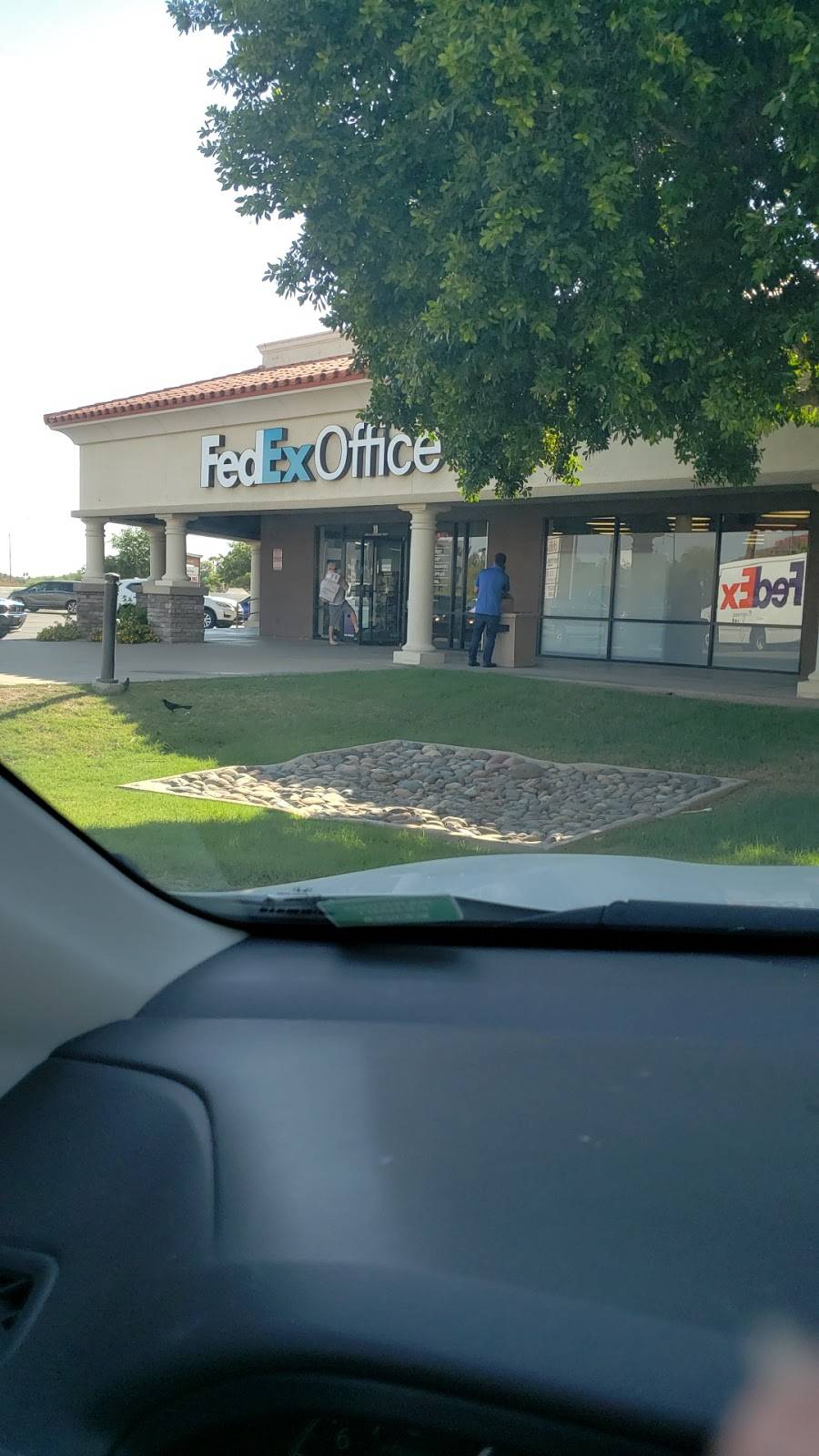 FedEx Office Print & Ship Center | 402 E Greenway Pkwy Suite 19, Phoenix, AZ 85022 | Phone: (602) 863-2200