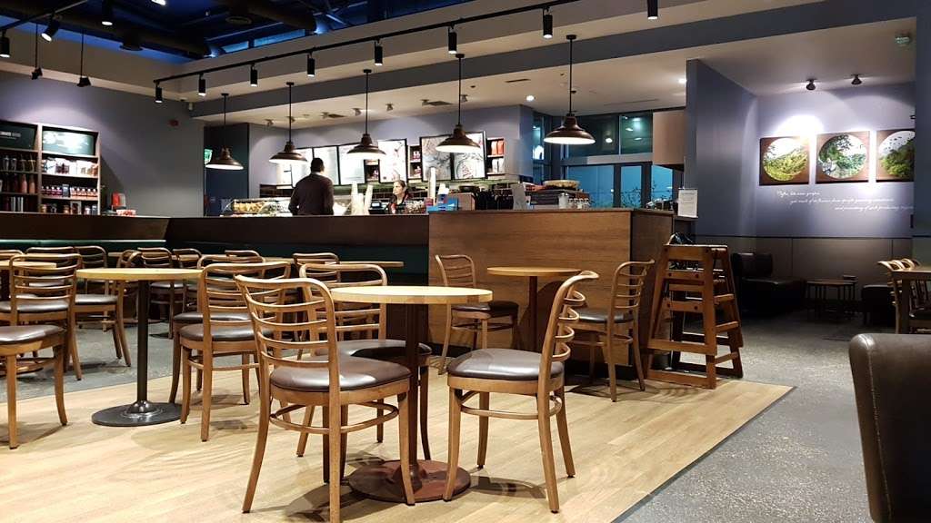 Starbucks Coffee | London Stansted Airport A120, Thremhall Ave, Bishops Stortford, Stansted CM24 1PY, UK | Phone: 01279 680361