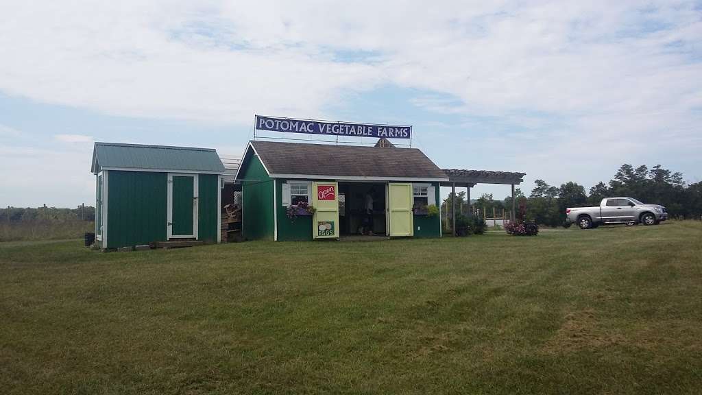 Potomac Vegetable Farms | PVF West Farmstand, 38369 John Wolford Rd, Purcellville, VA 20132 | Phone: (540) 882-3885