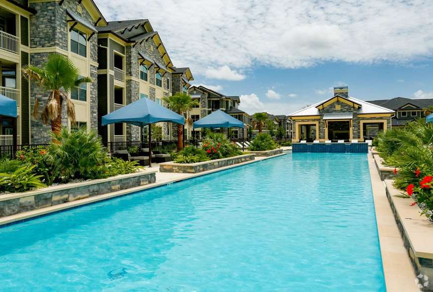 Plantation Park Apartments | 100 Cactus St, Lake Jackson, TX 77566 | Phone: (979) 297-2222