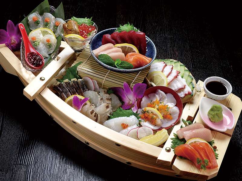 Sushi Takashi | 5300 W Spring Mountain Rd #101, Las Vegas, NV 89146, USA | Phone: (702) 749-7477