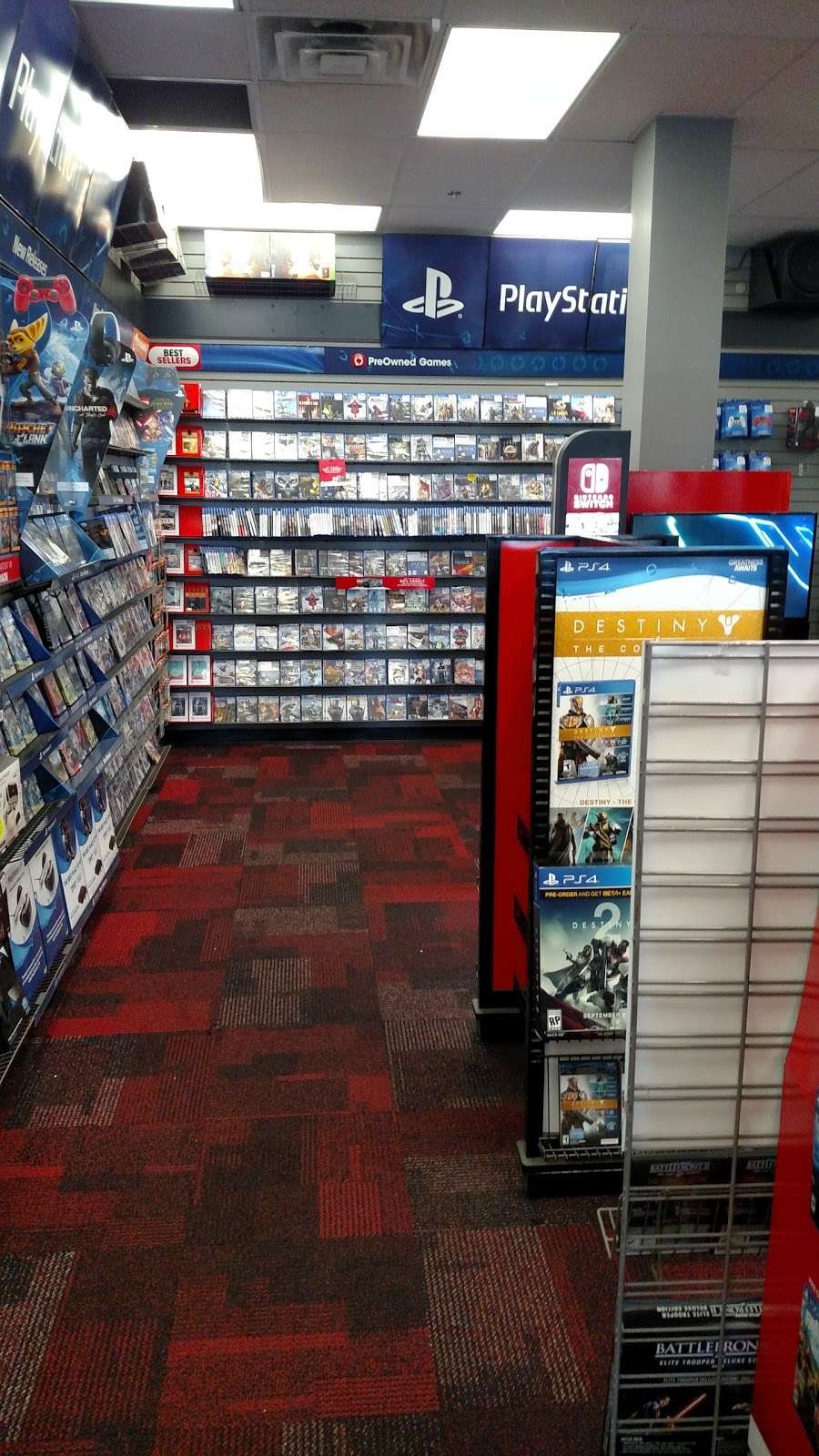 GameStop | 5711 Plank Rd, Fredericksburg, VA 22407 | Phone: (540) 785-1472