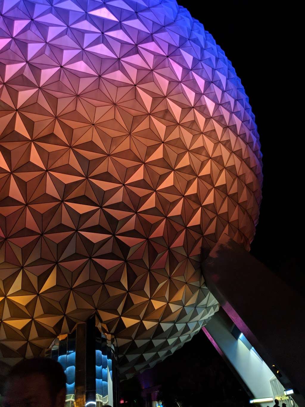 Epcot Guest Relations | Epcot, Orlando, FL 32836 | Phone: (407) 824-4321