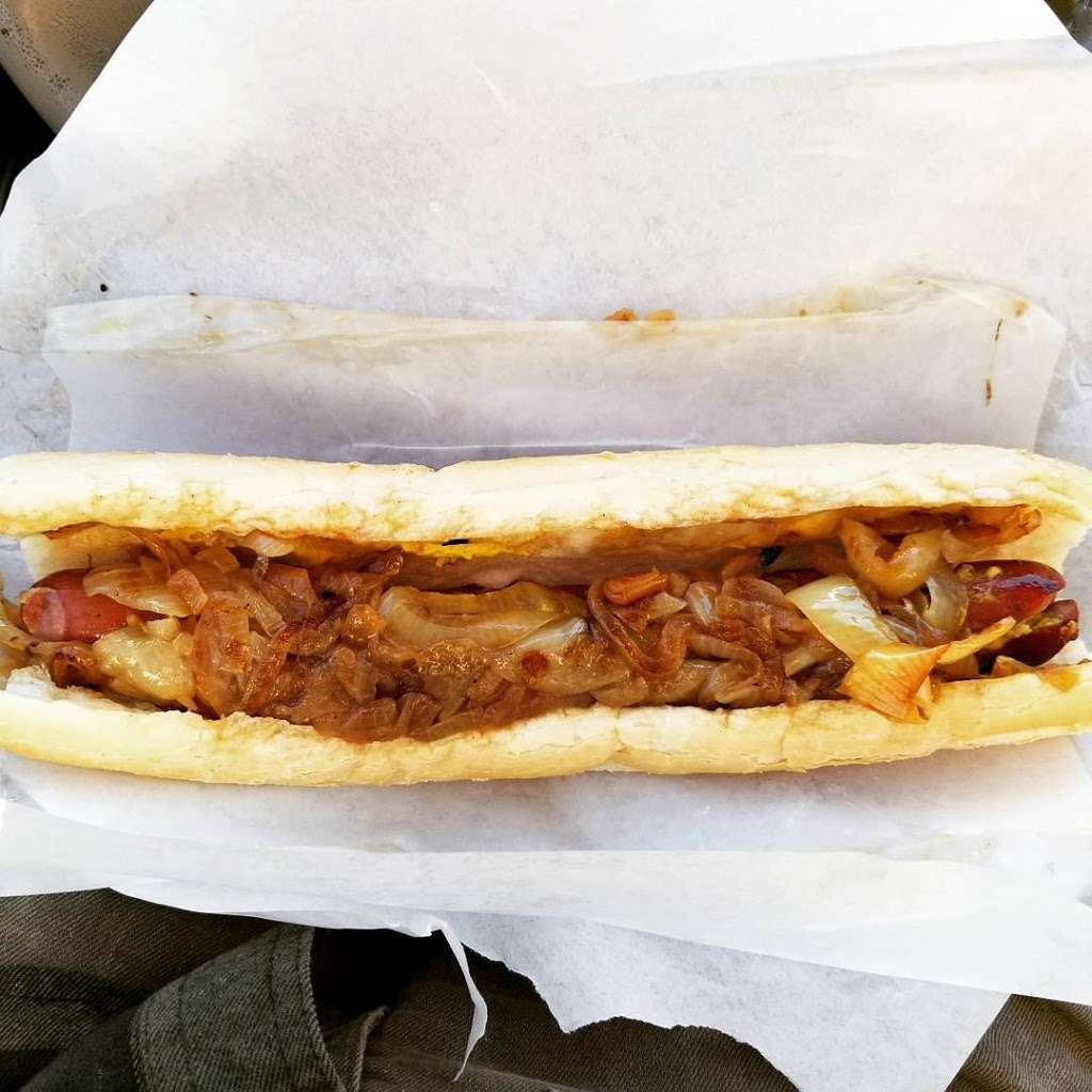 Donalds Famous Hot Dogs | 4759 S Central Ave, Chicago, IL 60638, USA | Phone: (708) 458-4343