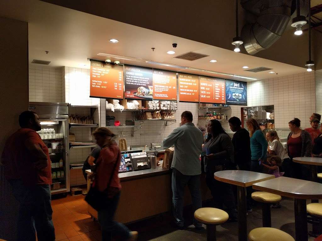 Chipotle Mexican Grill | 557 Ritchie Hwy, Severna Park, MD 21146, USA | Phone: (410) 315-9501