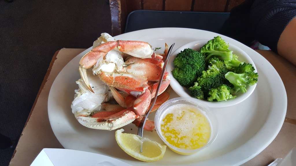 Mud City Crab House | 1185 E Bay Ave, Manahawkin, NJ 08050 | Phone: (609) 978-3660