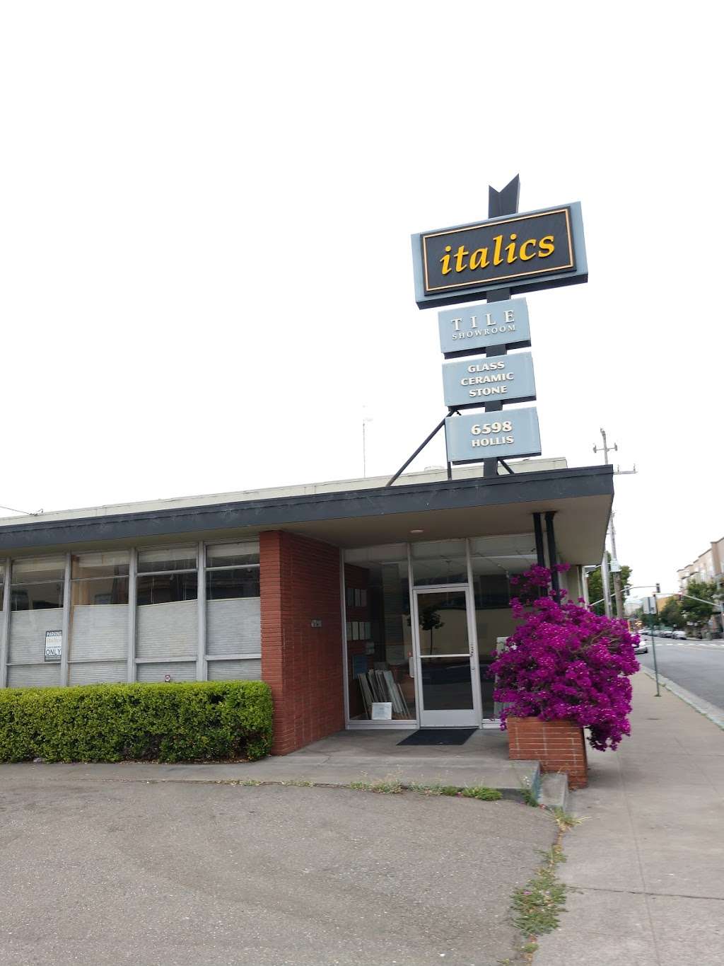 Italics Tile & Stone | 6598 Hollis St, Emeryville, CA 94608, USA | Phone: (510) 547-1872